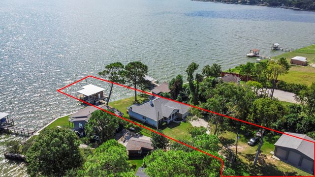 145 Bluewater Drive, Point Blank, TX 77364