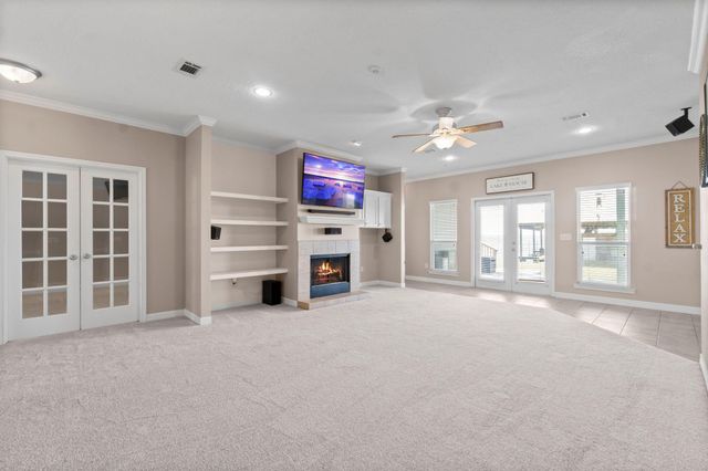 145 Bluewater Drive, Point Blank, TX 77364