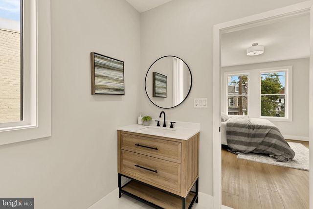 4112 5TH ST NW, Washington, DC 20011