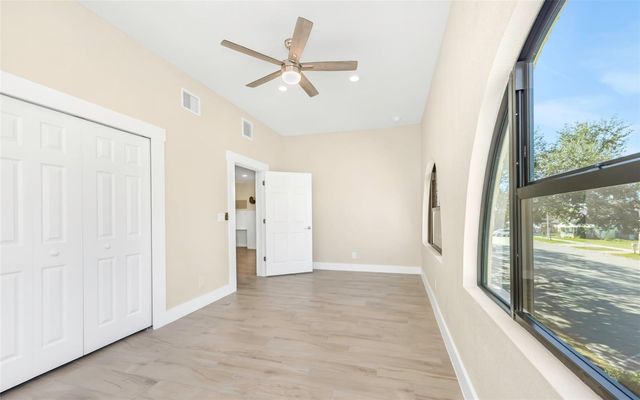 3000 BEACH BOULEVARD S 9, Gulfport, FL 33707