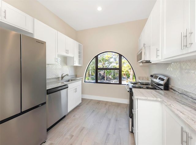 3000 BEACH BOULEVARD S 9, Gulfport, FL 33707