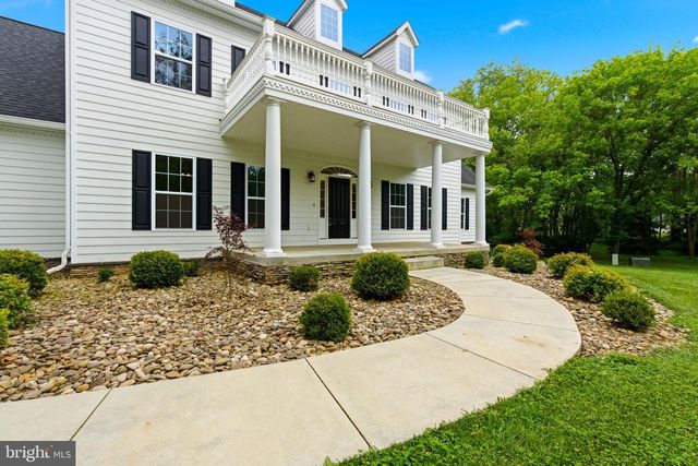 12860 LEETOWN RD, Kearneysville, WV 25430