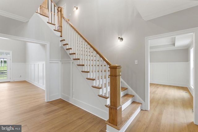12860 LEETOWN RD, Kearneysville, WV 25430