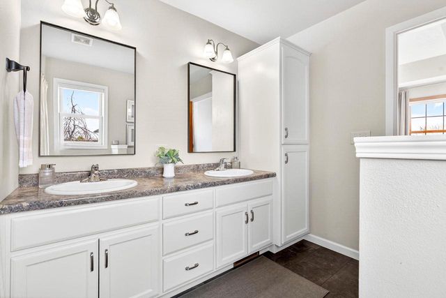 2616 E SUNDANCE DRIVE, Appleton, WI 54913