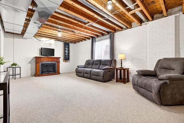 2616 E SUNDANCE DRIVE, Appleton, WI 54913