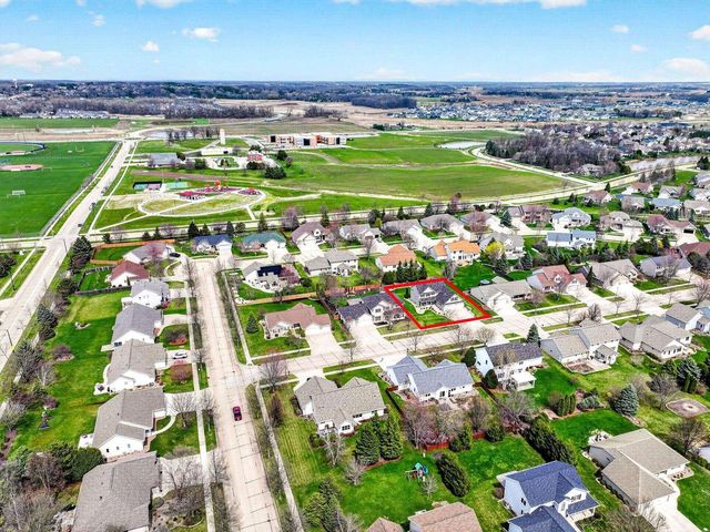 2616 E SUNDANCE DRIVE, Appleton, WI 54913