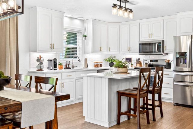 2616 E SUNDANCE DRIVE, Appleton, WI 54913