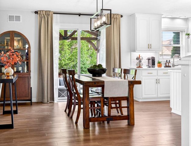2616 E SUNDANCE DRIVE, Appleton, WI 54913