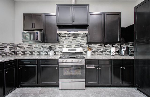 6727 Cartwright Court, Richmond, TX 77469