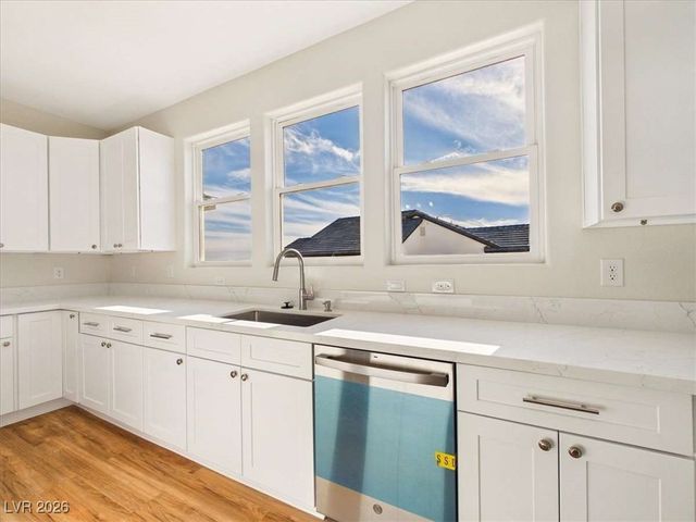 2140 Iroquois Avenue, Pahrump, NV 89048