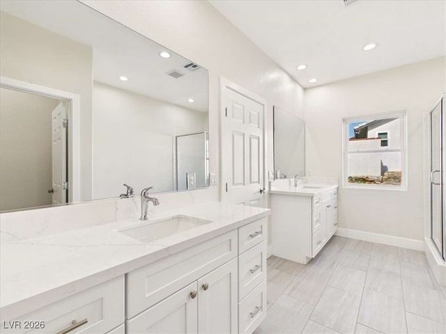 2140 Iroquois Avenue, Pahrump, NV 89048