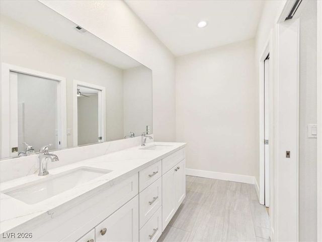 2140 Iroquois Avenue, Pahrump, NV 89048