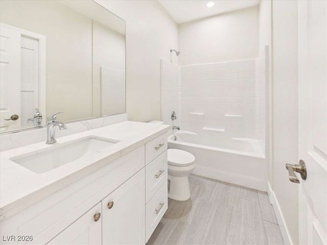 2140 Iroquois Avenue, Pahrump, NV 89048