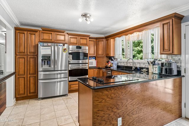 192 Aviation Drive, Elizabethton, TN 37643