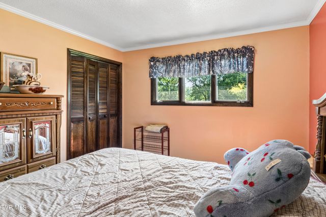 192 Aviation Drive, Elizabethton, TN 37643