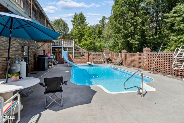 192 Aviation Drive, Elizabethton, TN 37643