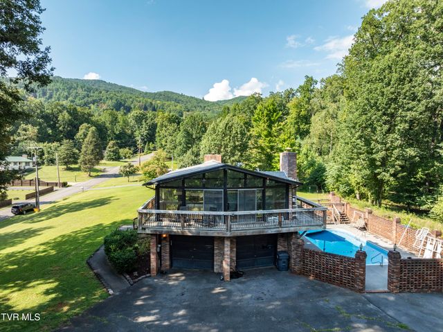 192 Aviation Drive, Elizabethton, TN 37643