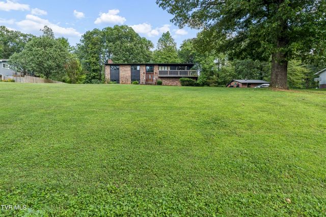 192 Aviation Drive, Elizabethton, TN 37643