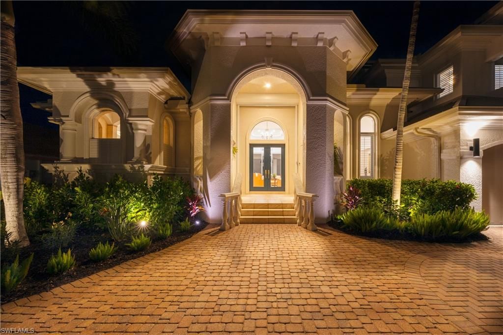 447 Egret AVE, NAPLES, FL 34108 — photo 2