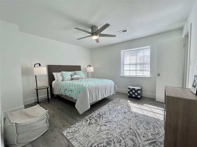 1801 Huldy St Street J4, Houston, TX 77019