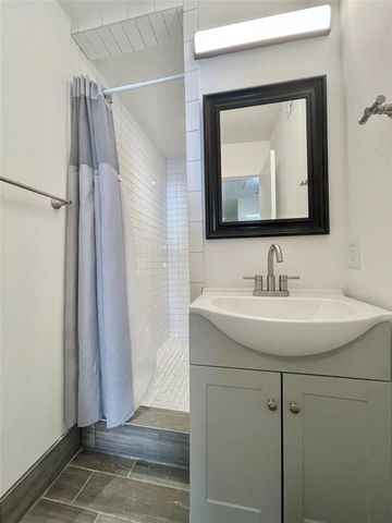 1801 Huldy St Street J4, Houston, TX 77019