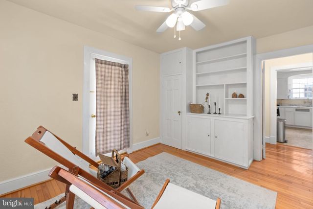 1110 COLLEGE AVE, Fredericksburg, VA 22401