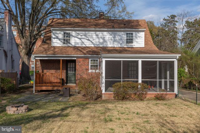 1110 COLLEGE AVE, Fredericksburg, VA 22401