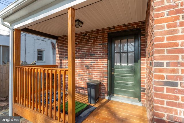 1110 COLLEGE AVE, Fredericksburg, VA 22401