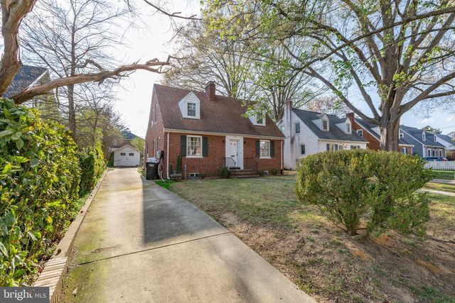1110 COLLEGE AVE, Fredericksburg, VA 22401