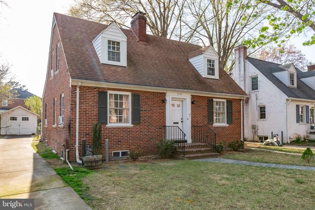 1110 COLLEGE AVE, Fredericksburg, VA 22401