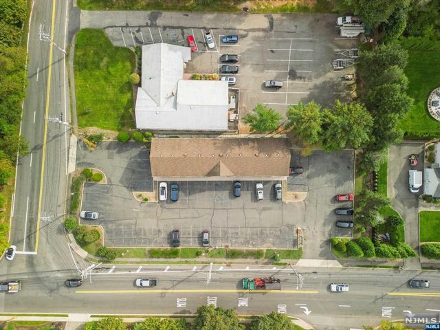 800 Wyckoff Avenue 102, Wyckoff, NJ 07481