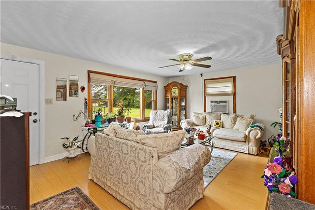 2410 Pamlico CIR, Suffolk, VA 23434