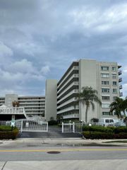 801 Lake Shore Drive 112, Lake Park, FL 33403