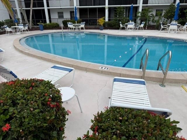 10530 77TH TERRACE 323, Seminole, FL 33772
