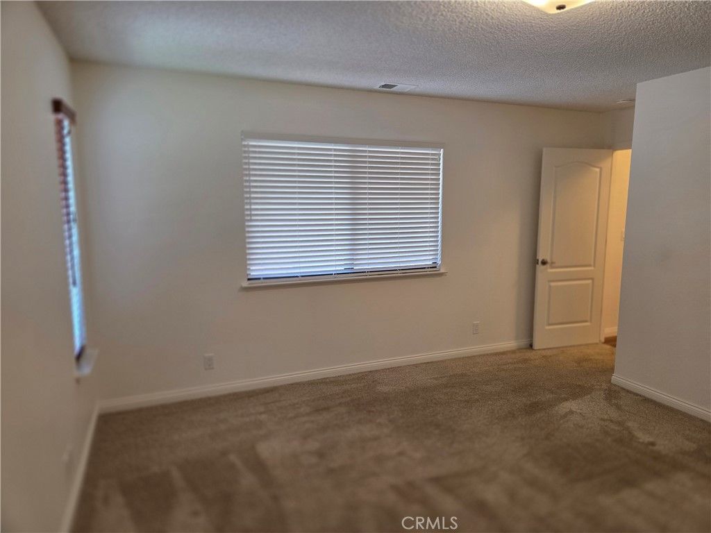 Image 10 of property listing at 608 Marian Drive, Santa Maria, CA 93454