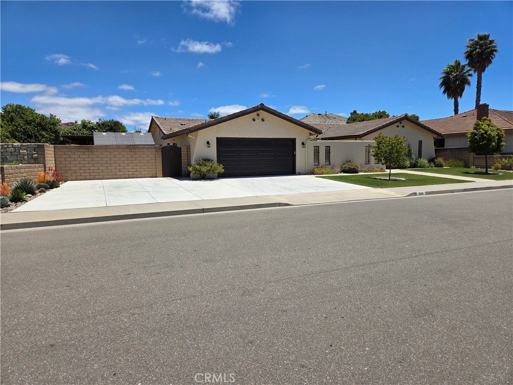Image 2 of property listing at 608 Marian Drive, Santa Maria, CA 93454