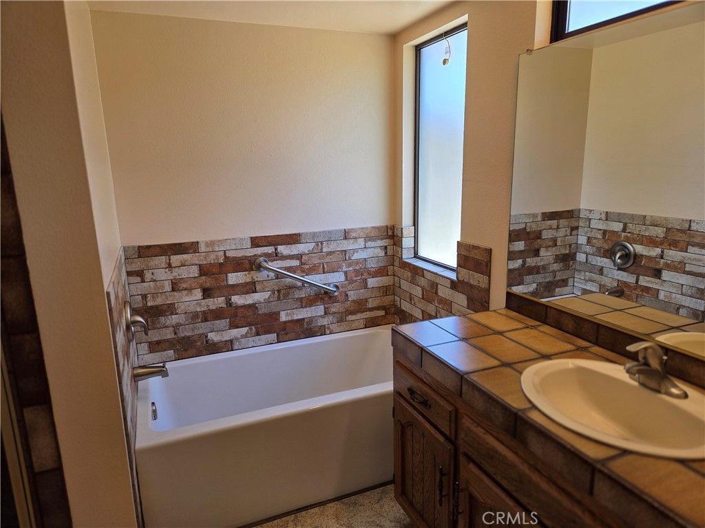 Image 26 of property listing at 608 Marian Drive, Santa Maria, CA 93454