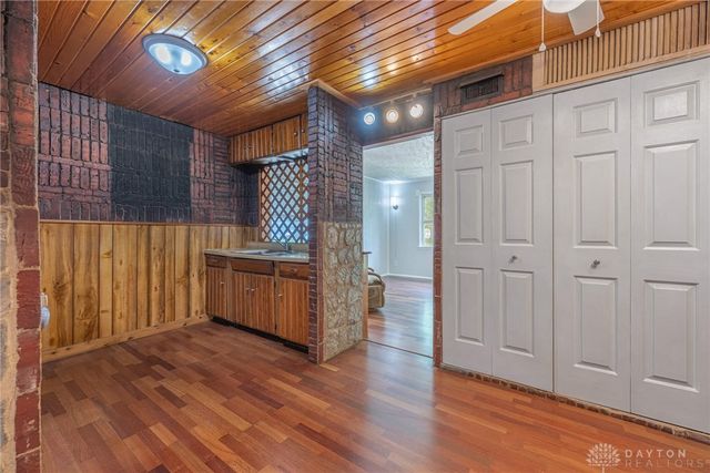 5374 Pickford Drive, Dayton, OH 45432