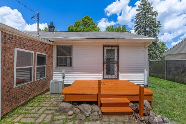 5374 Pickford Drive, Dayton, OH 45432