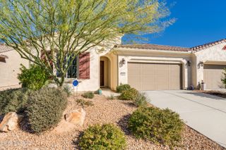1297 E Basalt Drive, Green Valley, AZ 85614