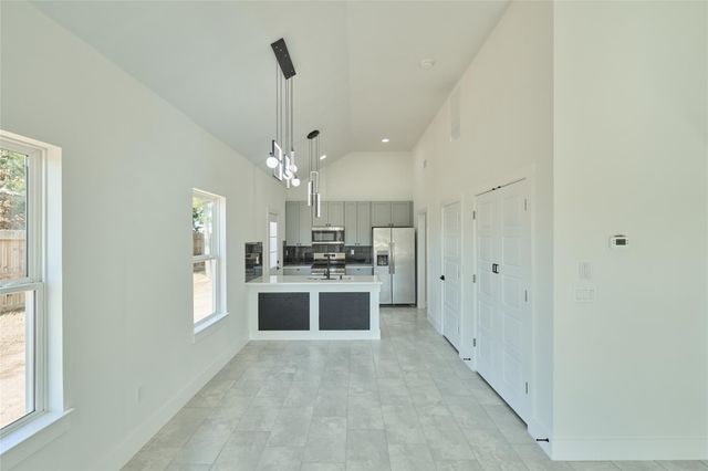 1398 Road 5607, Cleveland, TX 77327