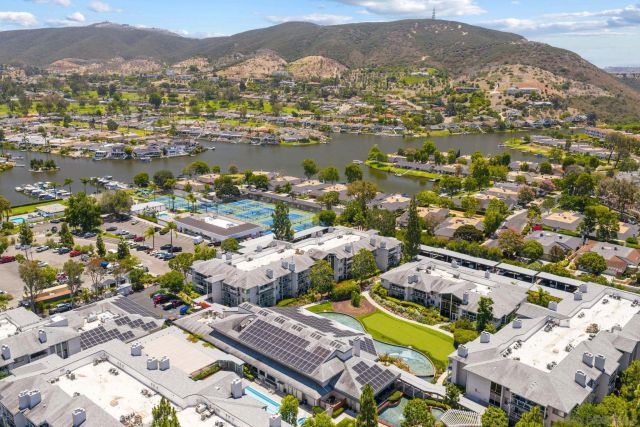 1664 Circa Del Lago E104, San Marcos, CA 92078