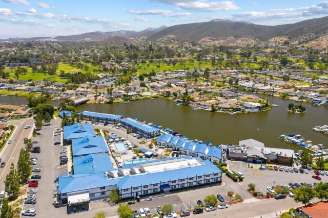 1664 Circa Del Lago E104, San Marcos, CA 92078