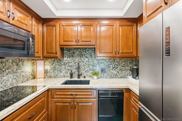 1664 Circa Del Lago E104, San Marcos, CA 92078