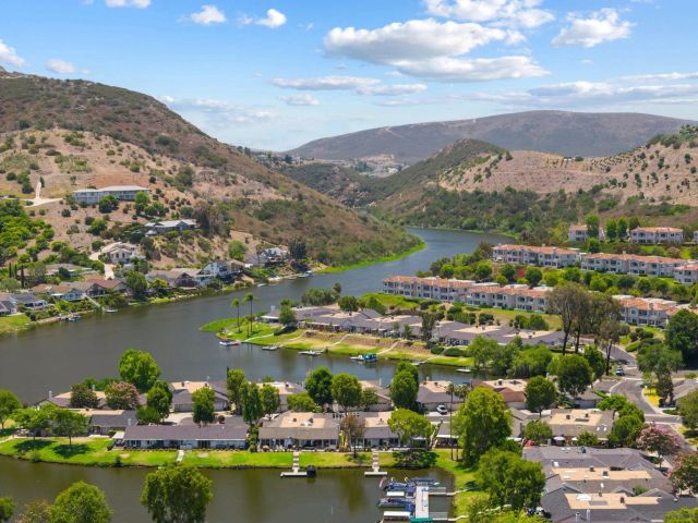 1664 Circa Del Lago E104, San Marcos, CA 92078