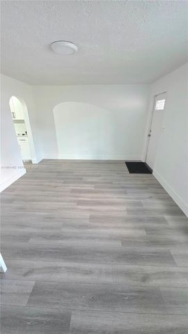 6616 Raleigh St 1, Hollywood, FL 33024