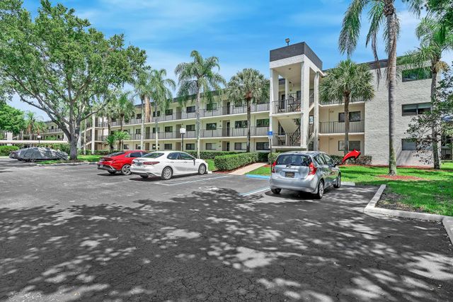 15244 Lakes Of Delray Boulevard 112, Delray Beach, FL 33484