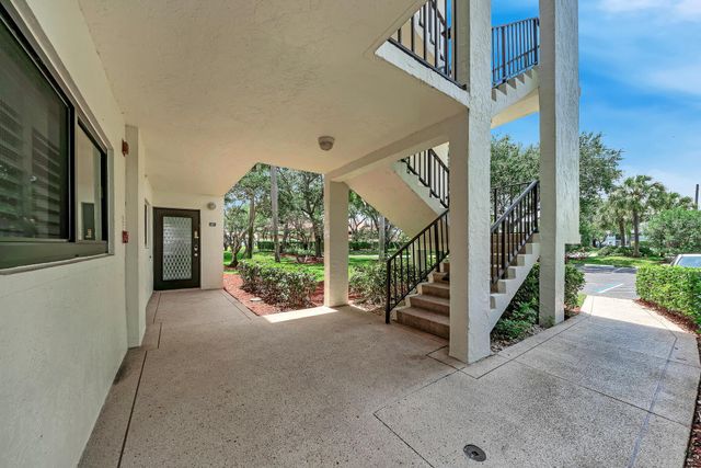 15244 Lakes Of Delray Boulevard 112, Delray Beach, FL 33484
