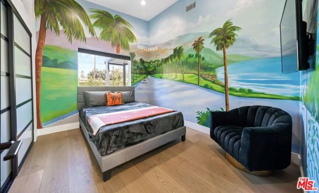 22616 Oxnard St, Woodland Hills (los Angeles), CA 91367
