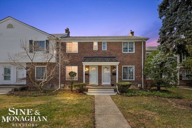 23011 Gary Lane Road, St Clair Shores, MI 48080